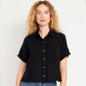 Old Navy Crinkle Gauze Button Down Shirt